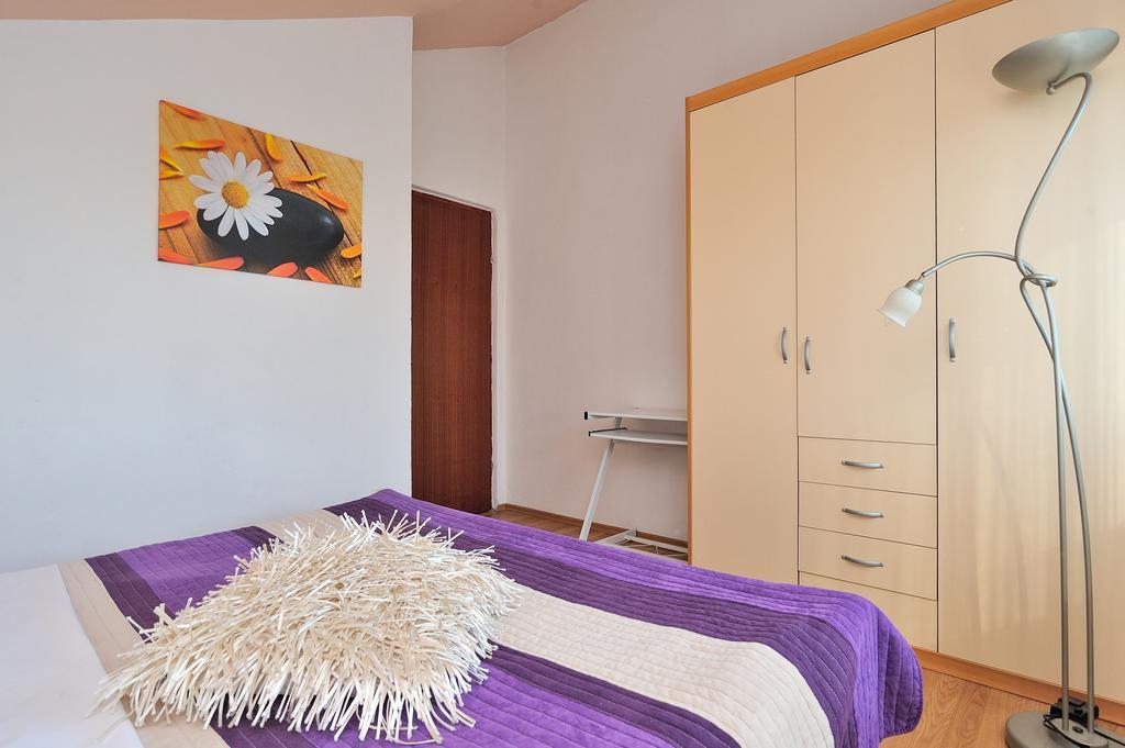 Apartment Lavandula 扎达尔 外观 照片